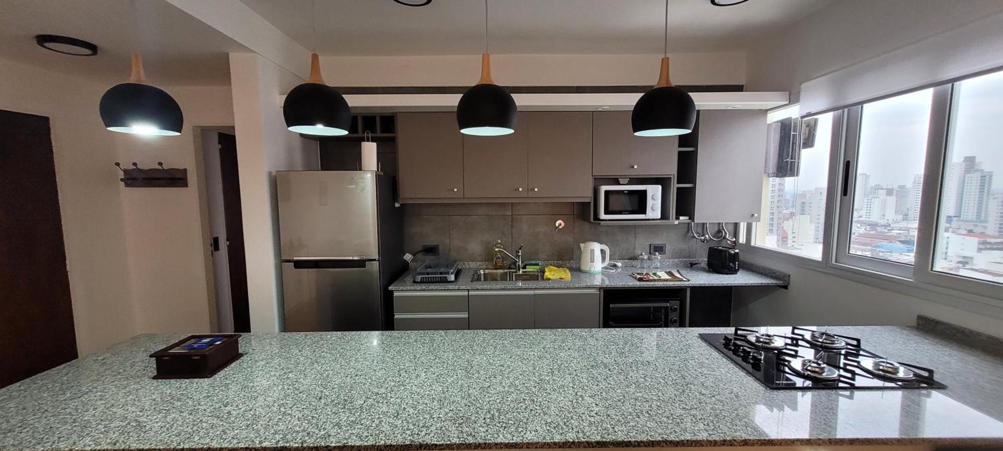 Departamento En Peatonal Con Seguridad Privada 24hs Apartment *